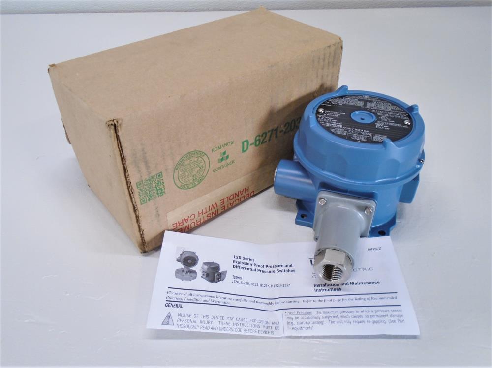 United Electric 5 to 30 PSI Pressure Switch J120190